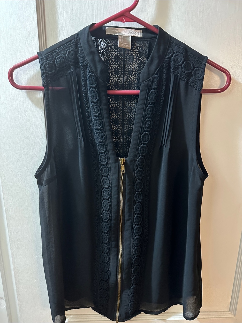 Black Lace-Panel Zip Front Sleeveless Tank